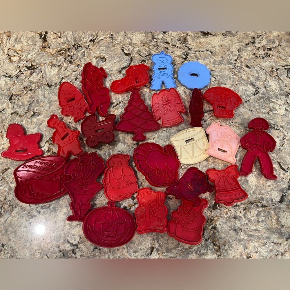 24 Vintage Cookie Cutters